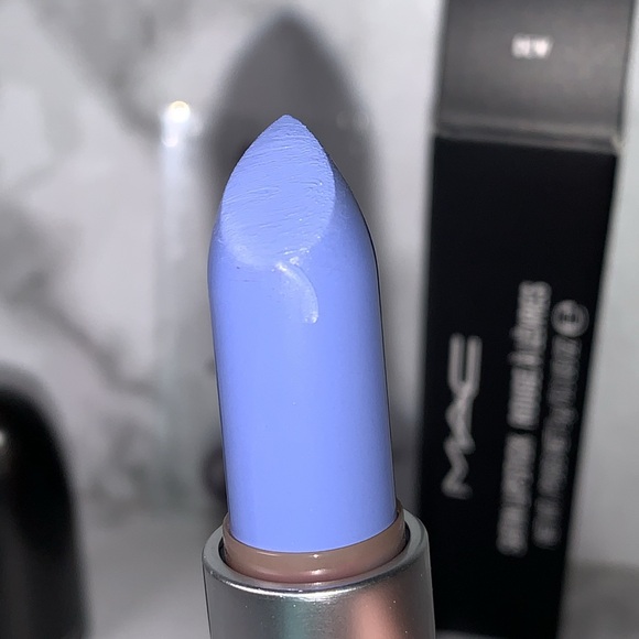 DEW Satin Lipstick MAC - Picture 7 of 16